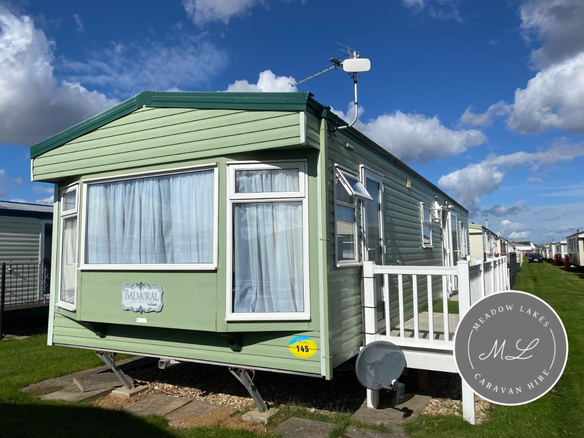 Seaview 145 - Pet Friendly, Bath And Close To Beach & Fantasy Island - Meadow Lakes Caravan & Lodge Hire Ingoldmells Exterior photo